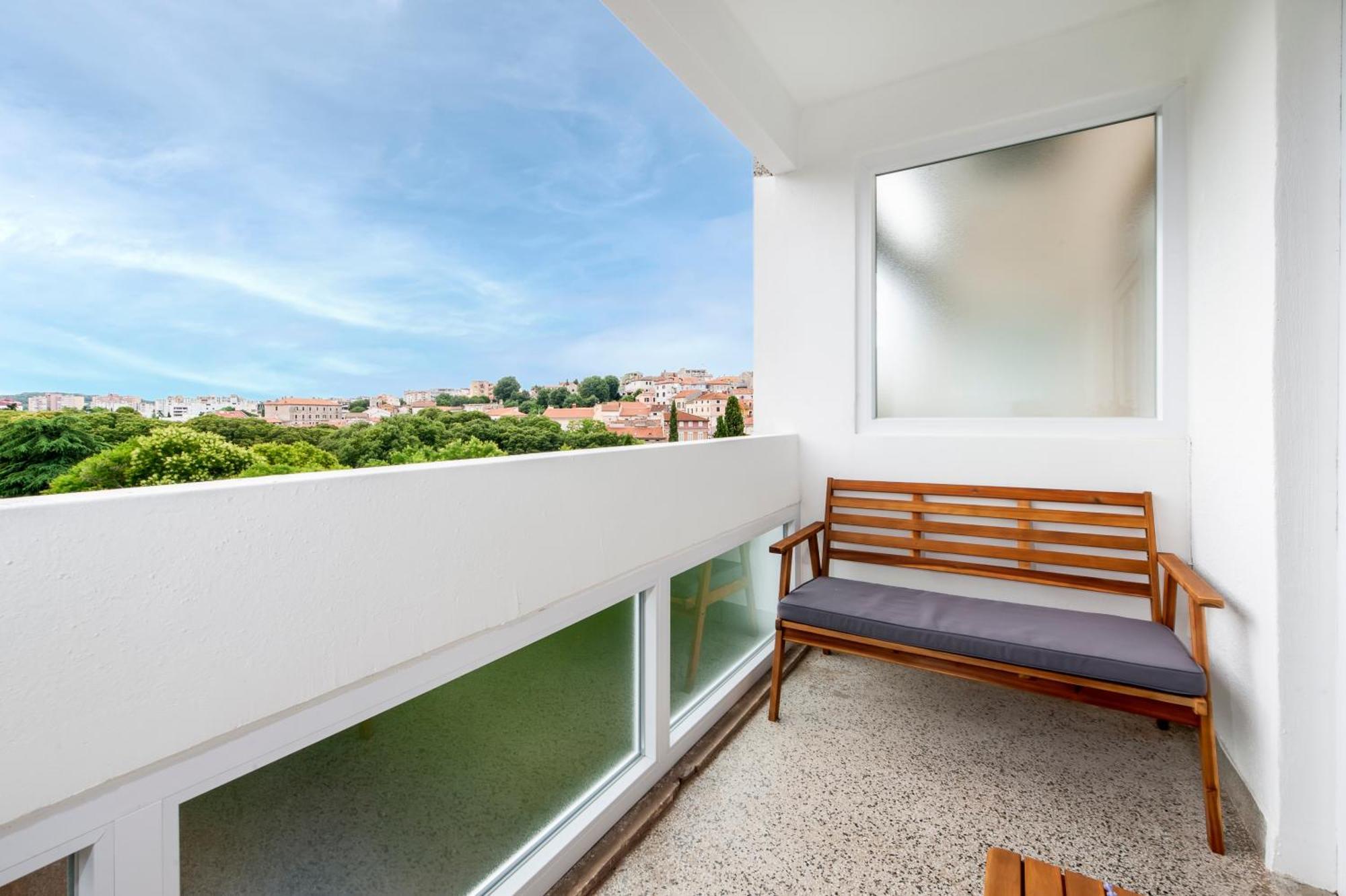PUY Arena Parkside Residence מראה חיצוני תמונה