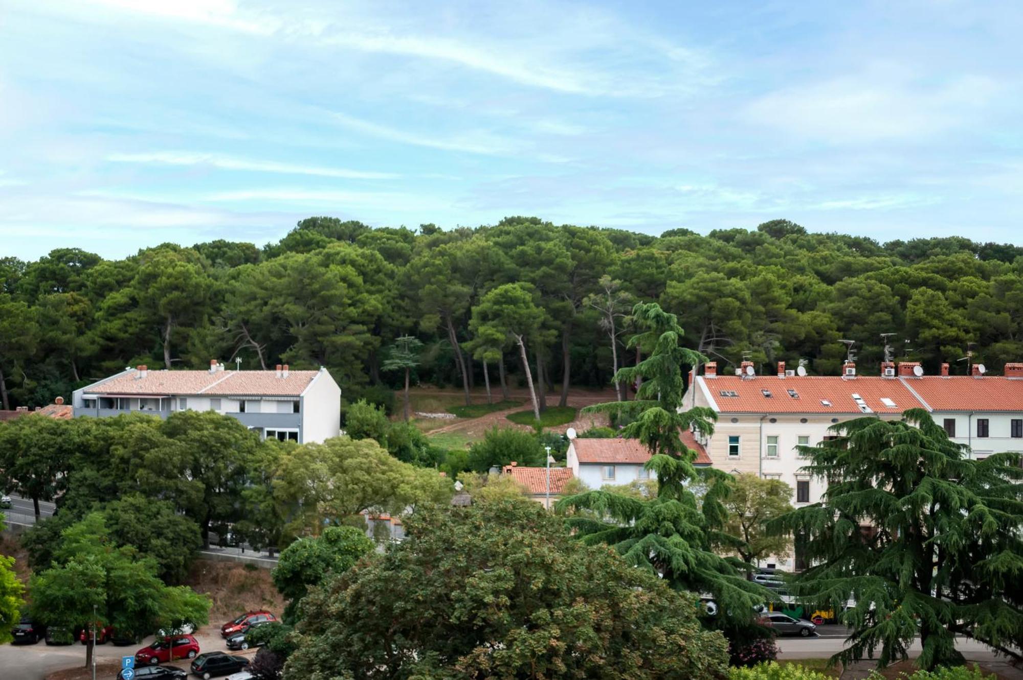 PUY Arena Parkside Residence מראה חיצוני תמונה