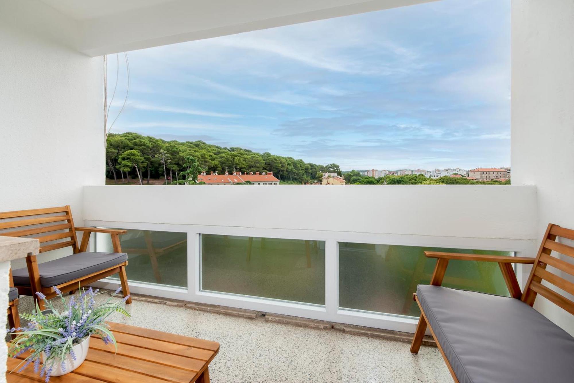 PUY Arena Parkside Residence מראה חיצוני תמונה